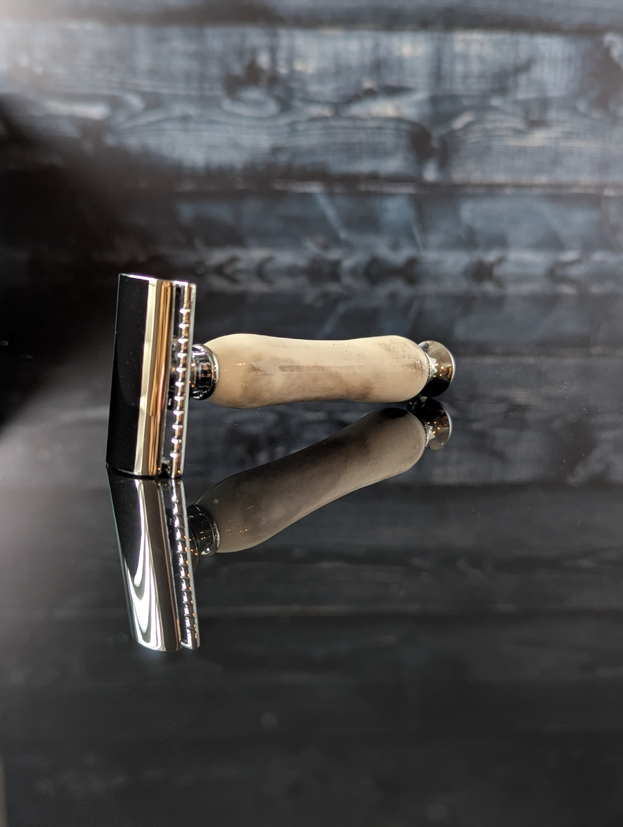 hand-crafted safety razor with an antler handle from mc shave gear