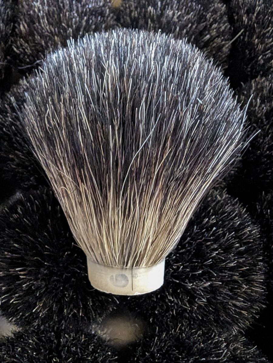 black badger shave knot for a black badger shave brush